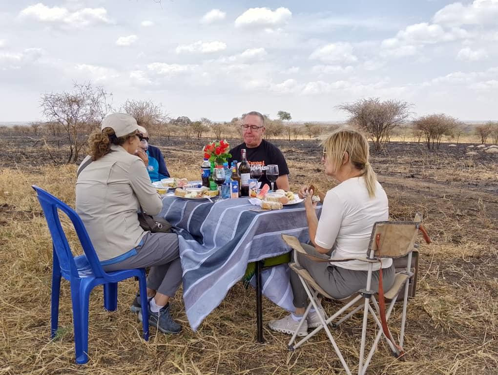 8 Days Safari Across Kenya